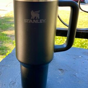 Stanley 40oz tumbler